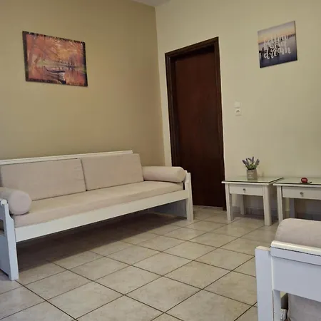 Aparthotel Lola's
