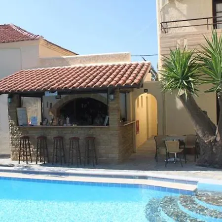 Aparthotel Lola's Platanias (Crete)